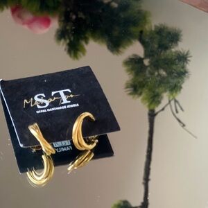 Elegant 24k gold plated hand made Hoop Earrings, stud